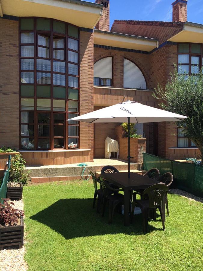 Chalet En Laredo Cerca De La Playa. Βίλα Εξωτερικό φωτογραφία